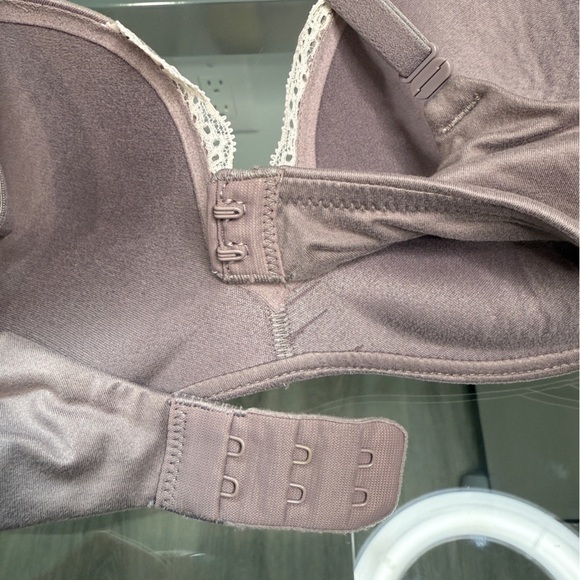 VS Victoria's Secret Maeve Push Up Light Wire Bra 34C - Picture 4 of 5